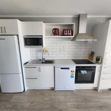 Raglan By The Sea - 2 Bedroom Apartment Екстер'єр фото
